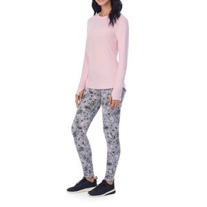 NWT - ClimateRight by Cuddl Duds Base Layer 2-piece Base layer Set.